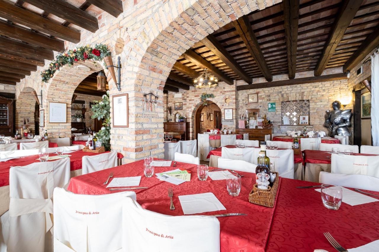 Principato Di Ariis Hotel Rivignano Екстериор снимка